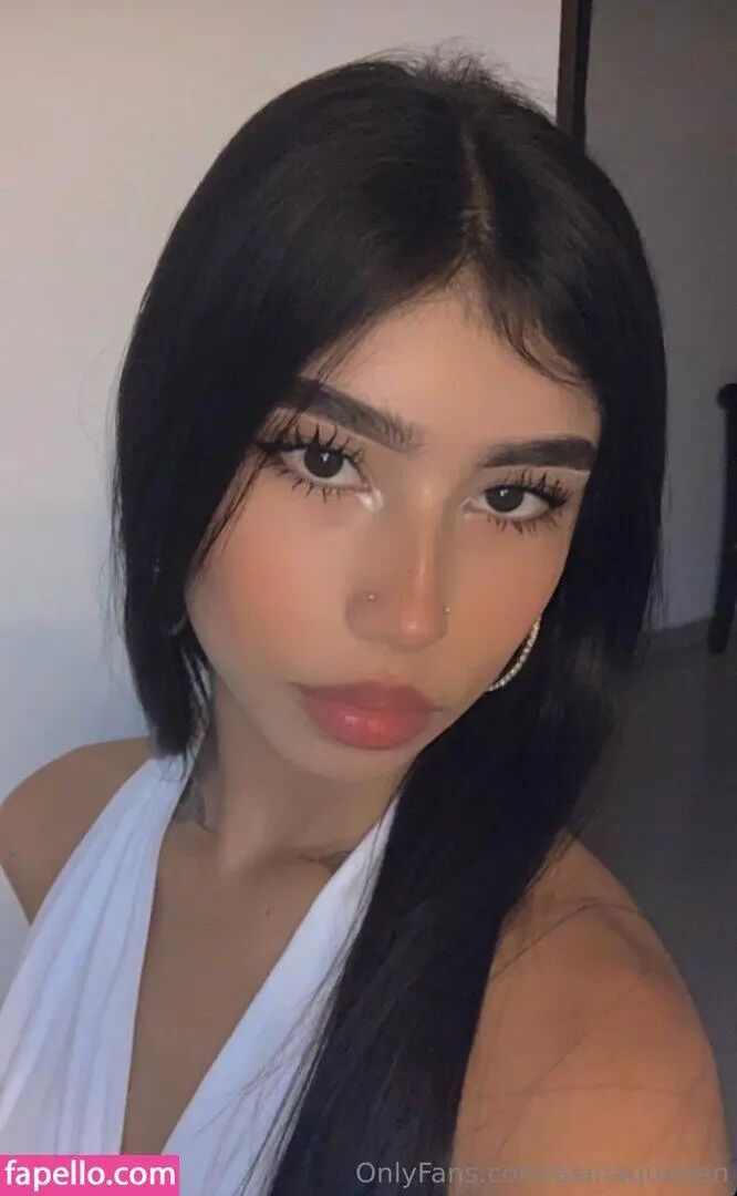 Escort Model Alana Queen - 4