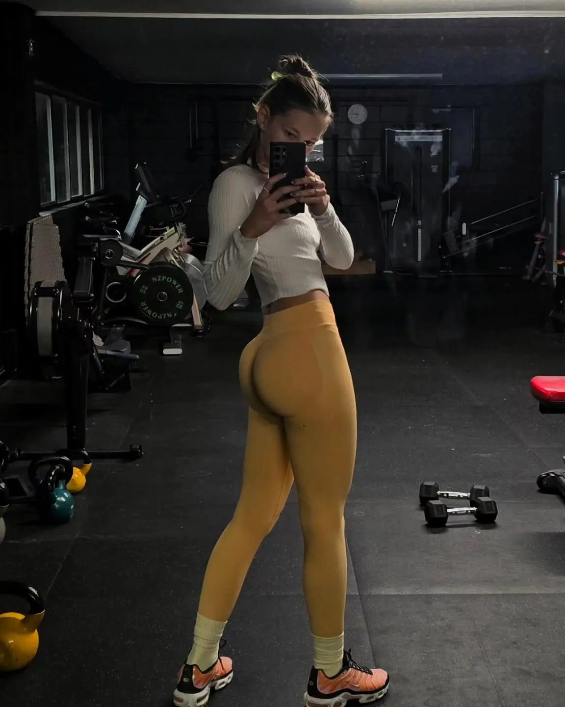 Escort Model AliceNZ - 5