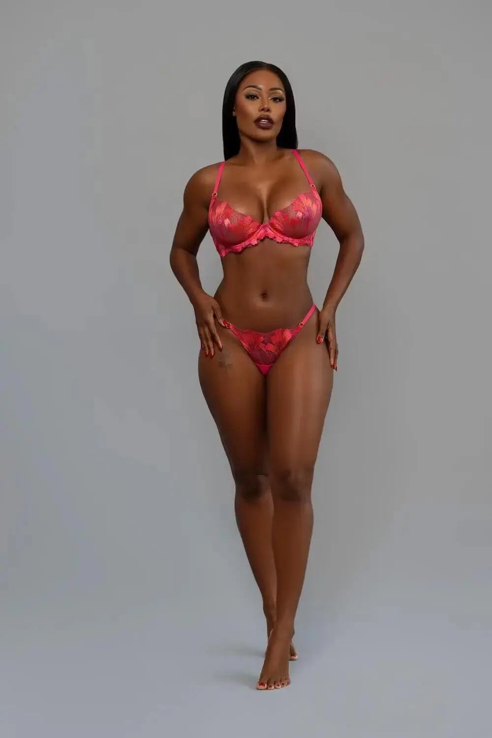 Escort Model Amber - 5