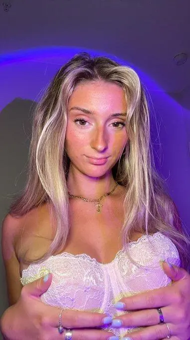 Escort Model AmberLalaxo - 9