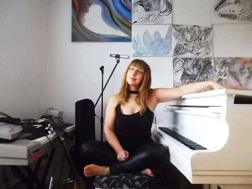 Escort Model Ana Tantra - 3