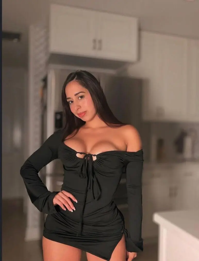 Escort Model Andrea - 3