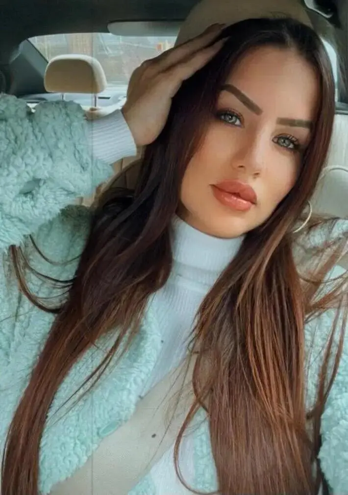Escort Model Angelique - 2