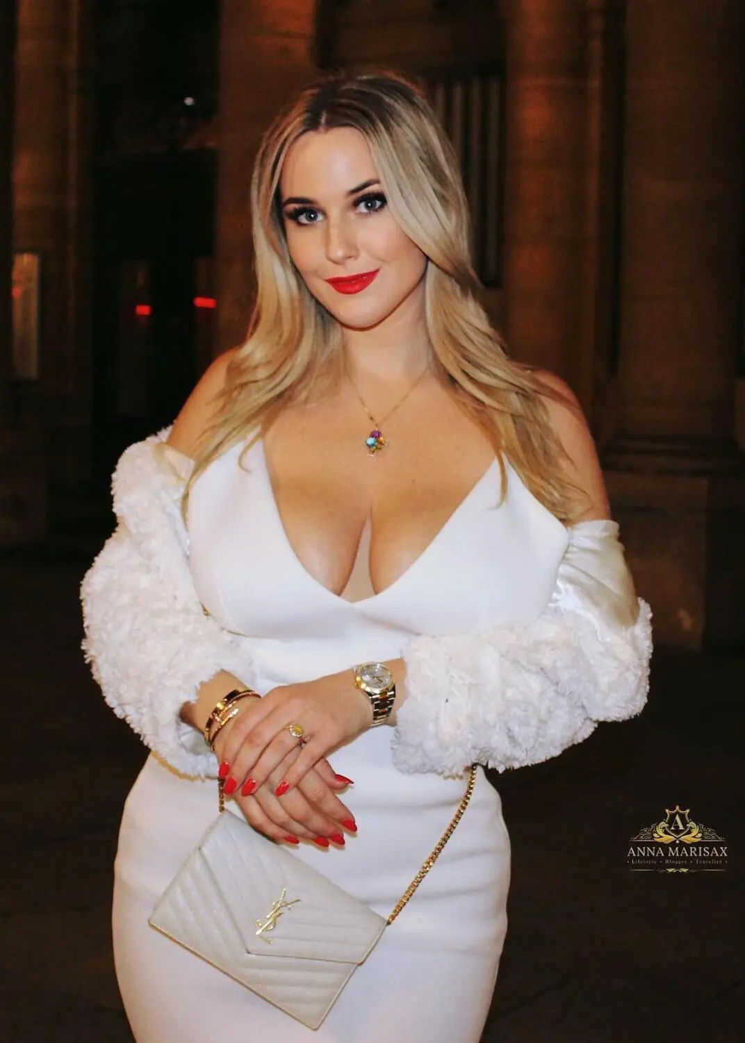 Escort Model Anna Marisax - 4