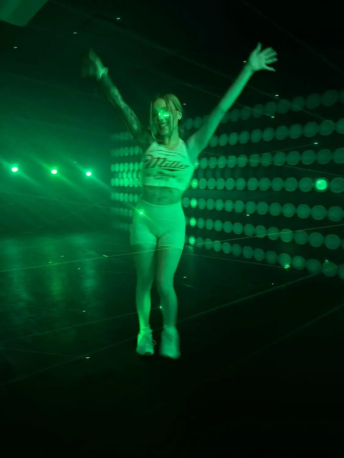 Escort Model Annaclaireclouds - 9