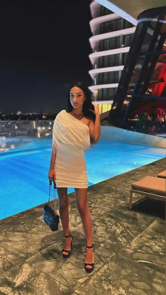 Escort Model AUDREY - 3