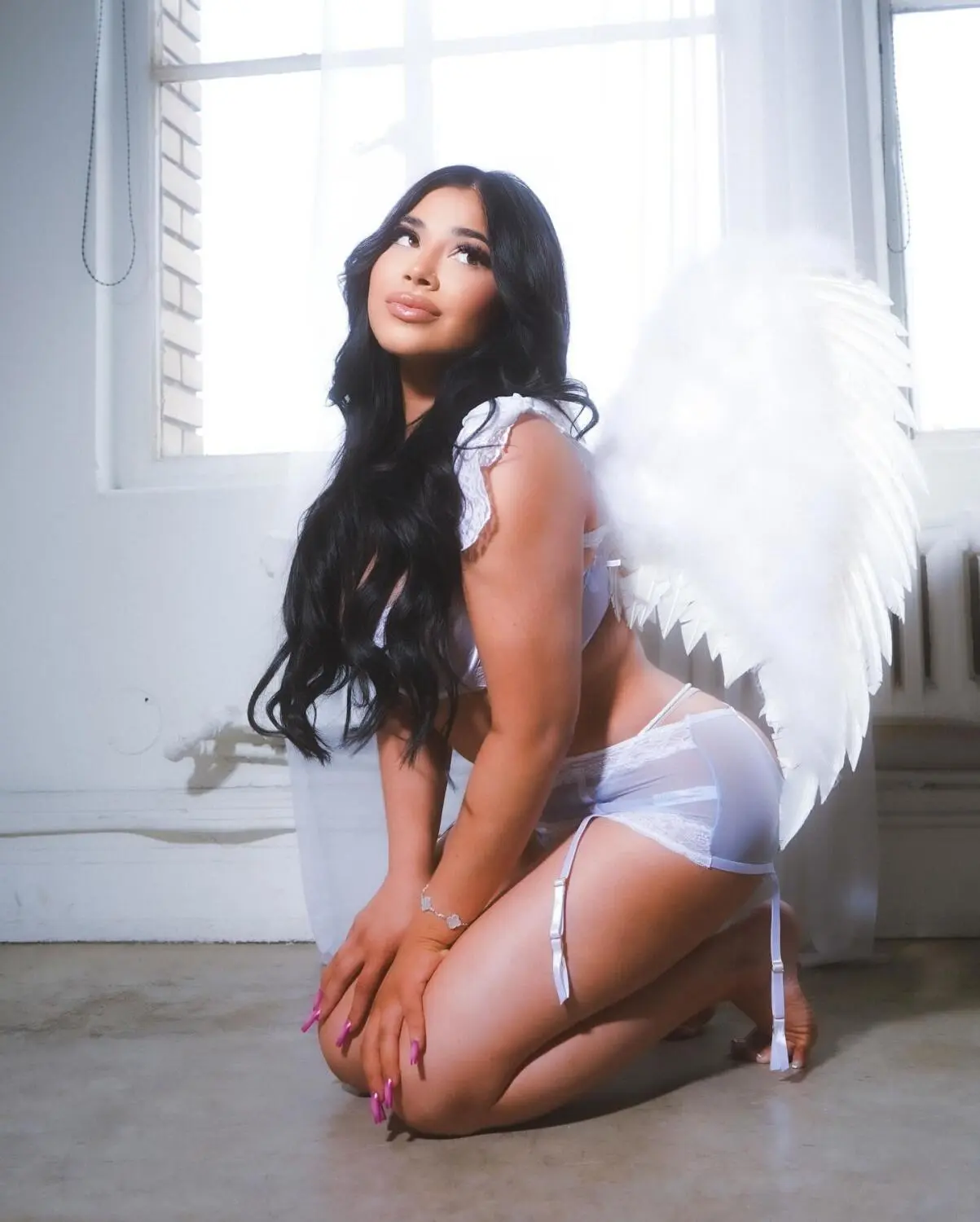 Escort Model Baby Bella - 4