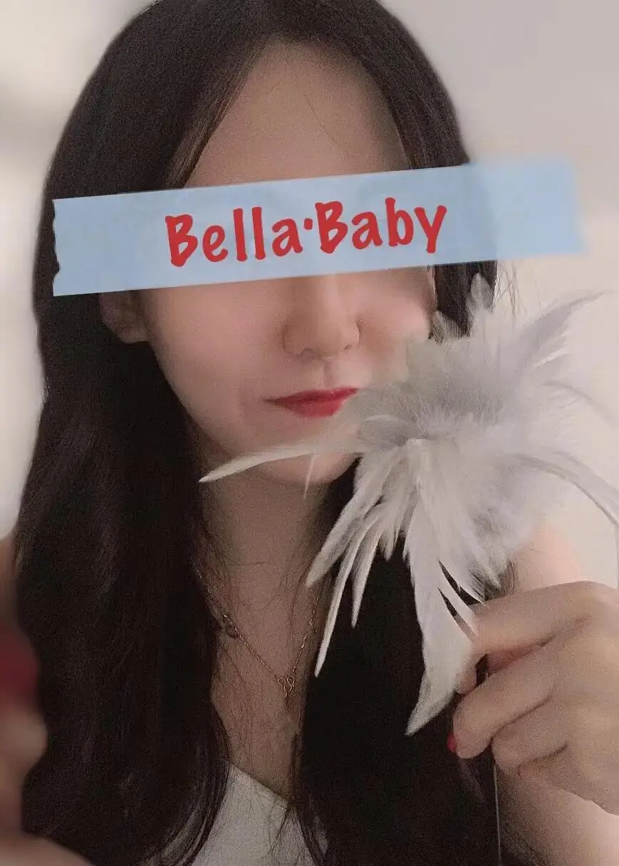 Escort Model Bella