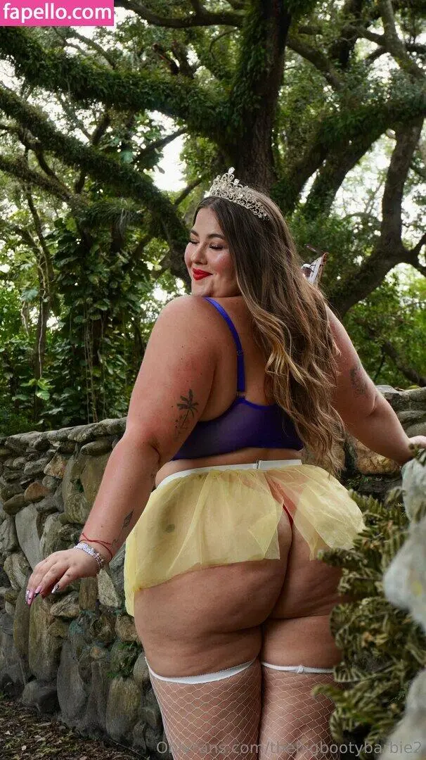 Escort Model Big Booty Barbie - 5