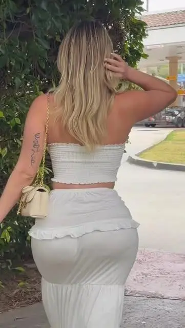 Escort Model Blonde.vixen - 6