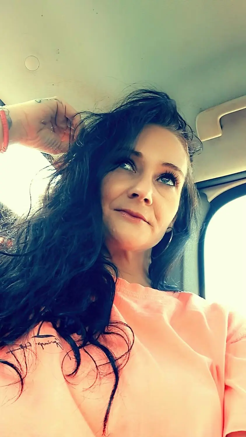 Escort Model Blueeyedbeauty - 5