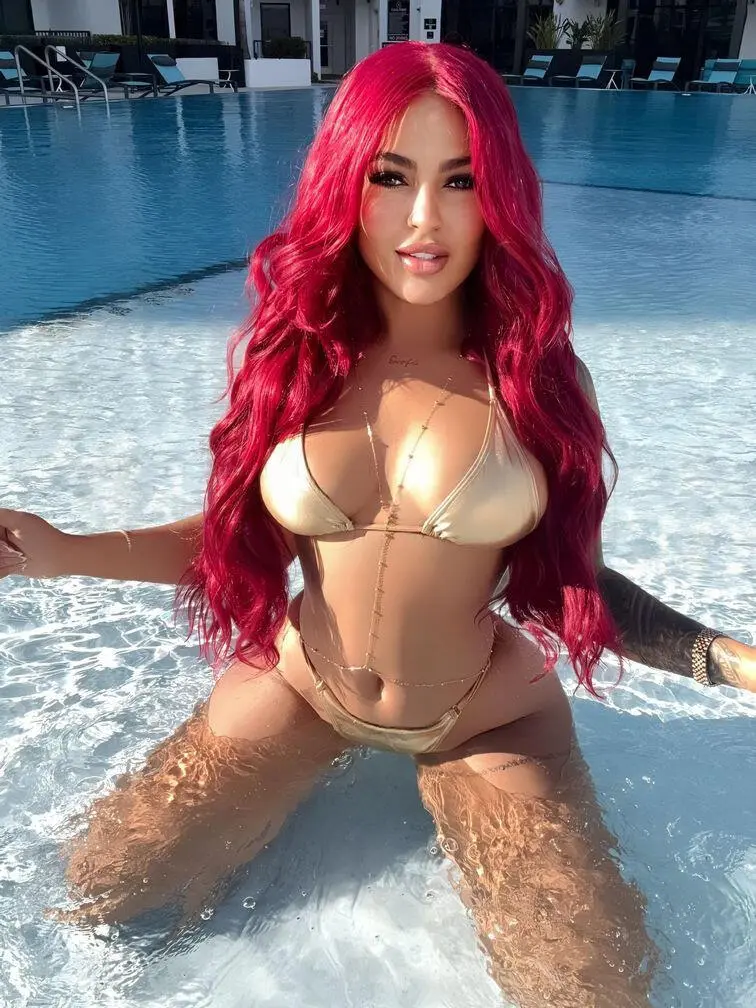 Escort Model Brianna - 4