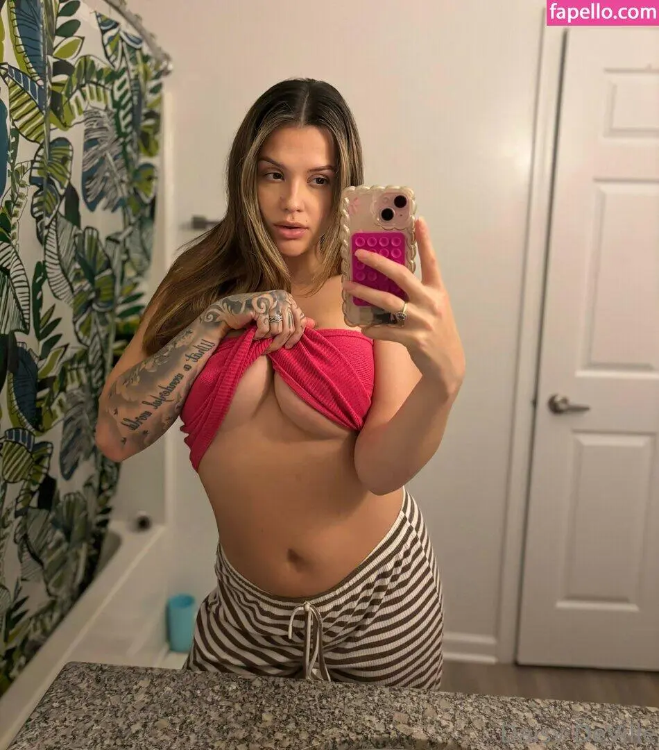 Escort Model Bunz Bunny - 10
