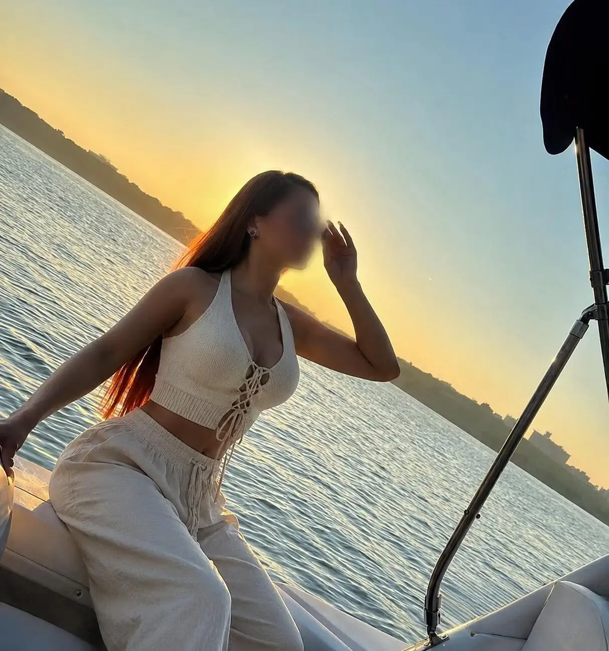 Escort Model Camila - 3