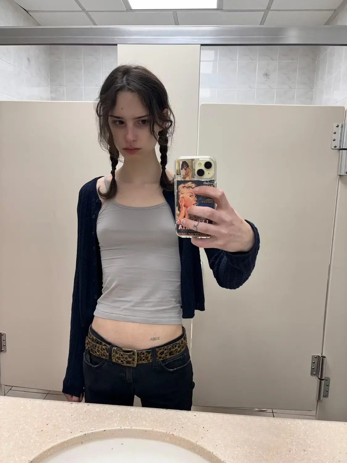 Escort Model Candy - 4