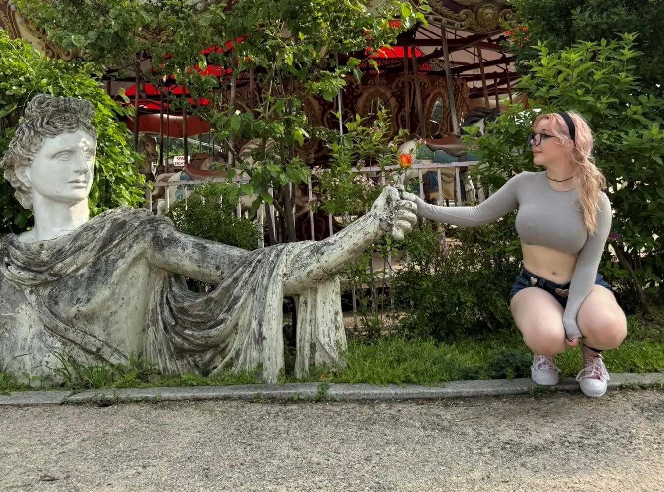 Escort Model CharliO