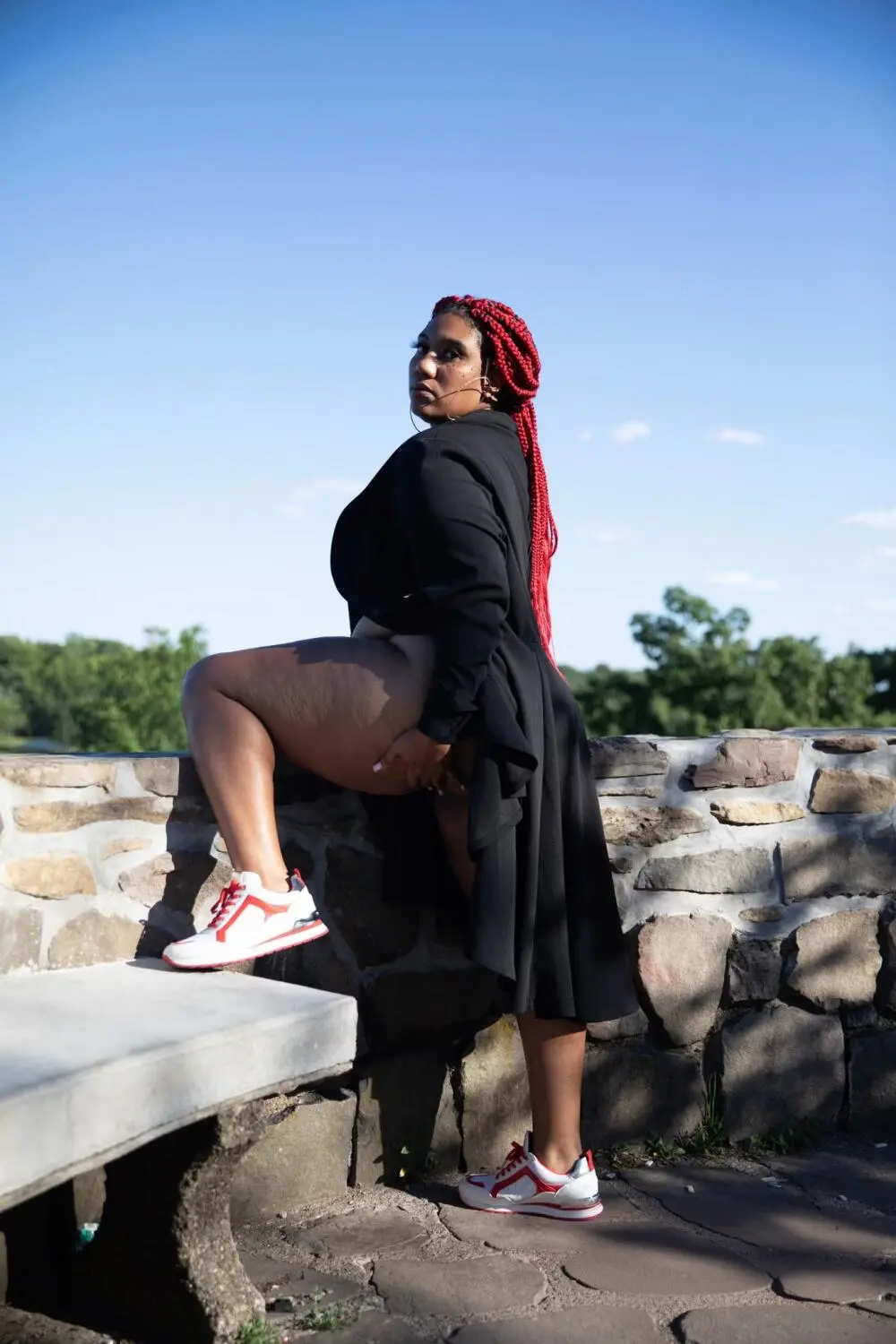 Escort Model Cinniamon Roja - 4