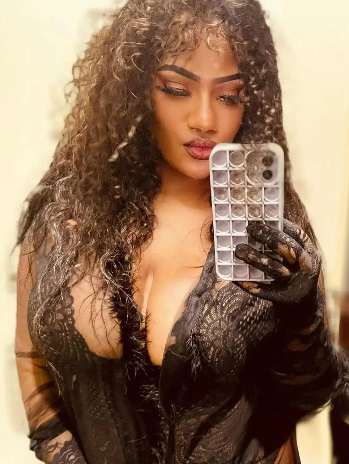 Escort Model Codena