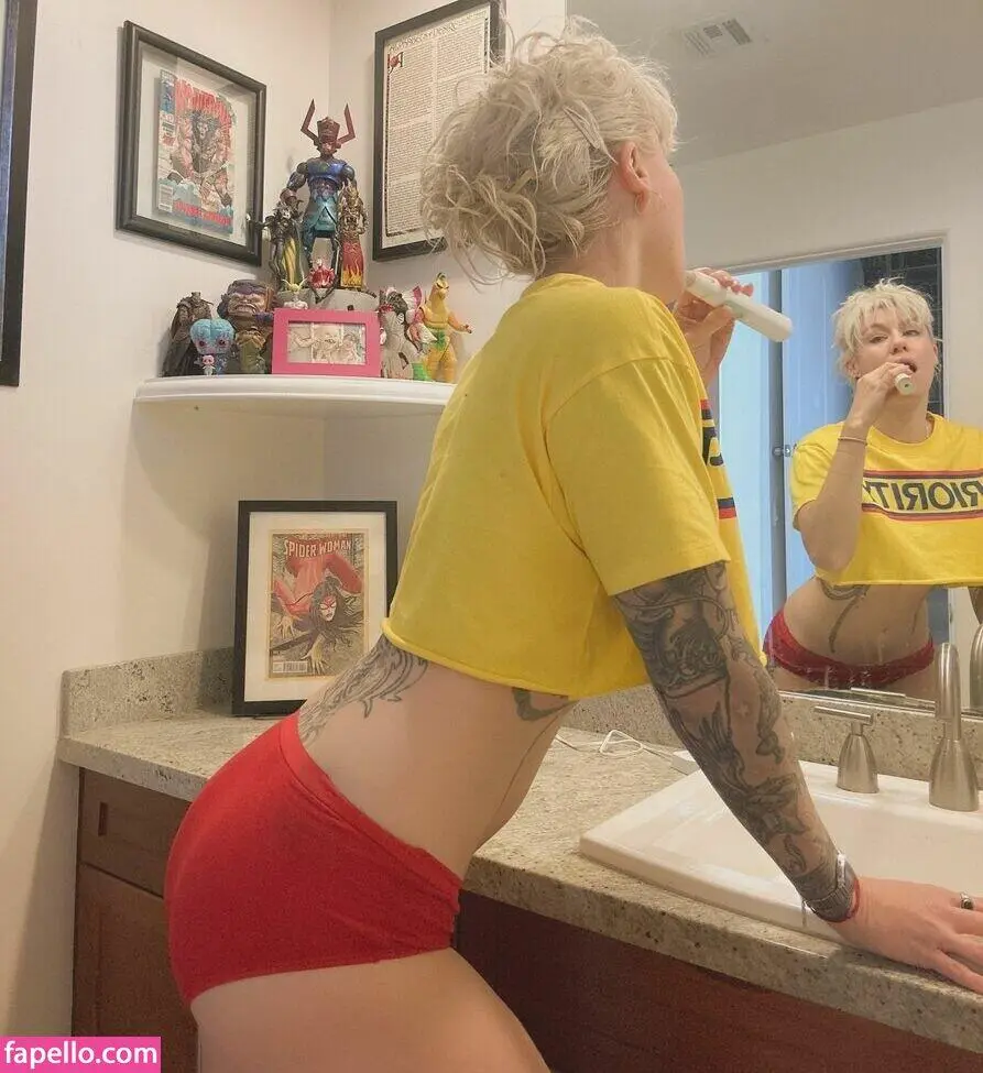 Escort Model Comicbookgirl19 - 4