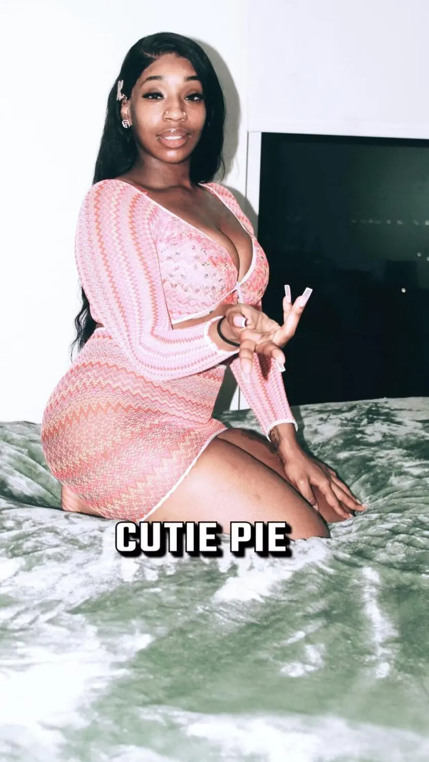 Escort Model Cutie Pie