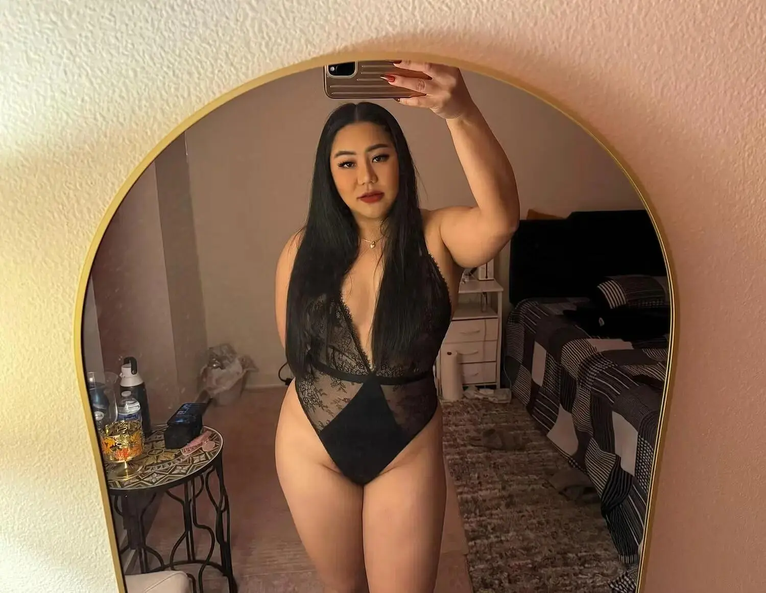 Escort Model Dadadella