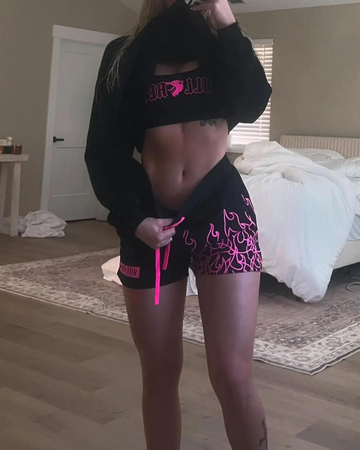 Escort Model Dani Divilla - 8