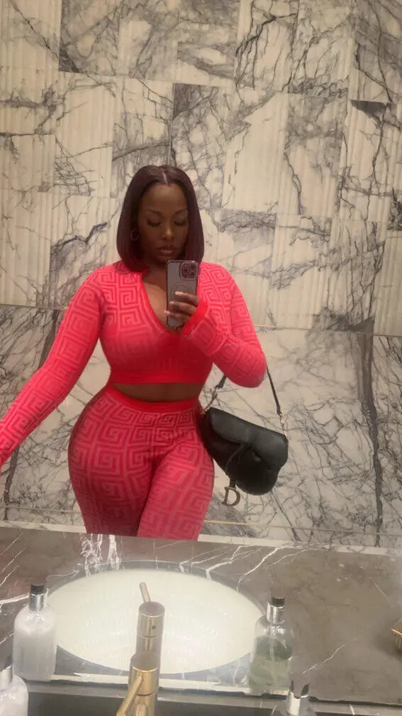 Escort Model Danielle Rae