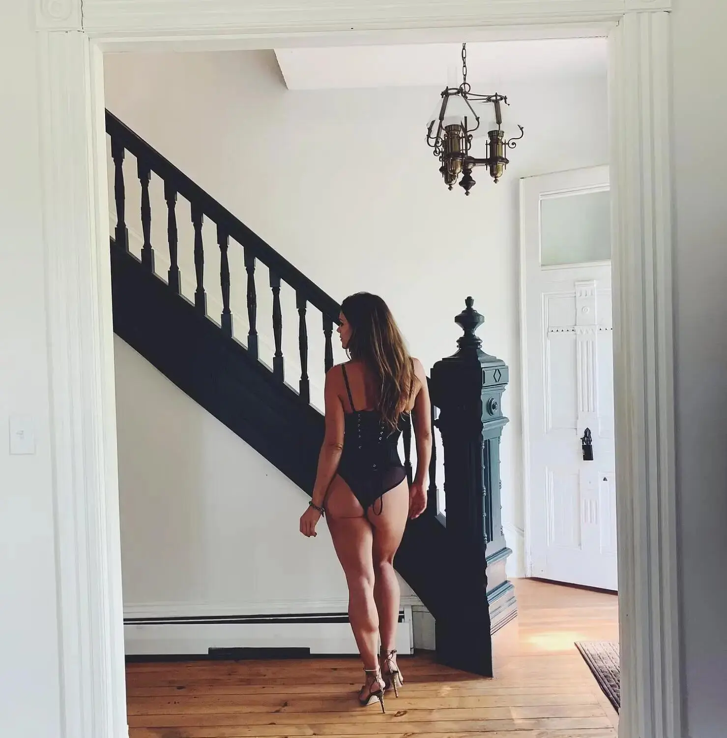 Escort Model Daria - 4