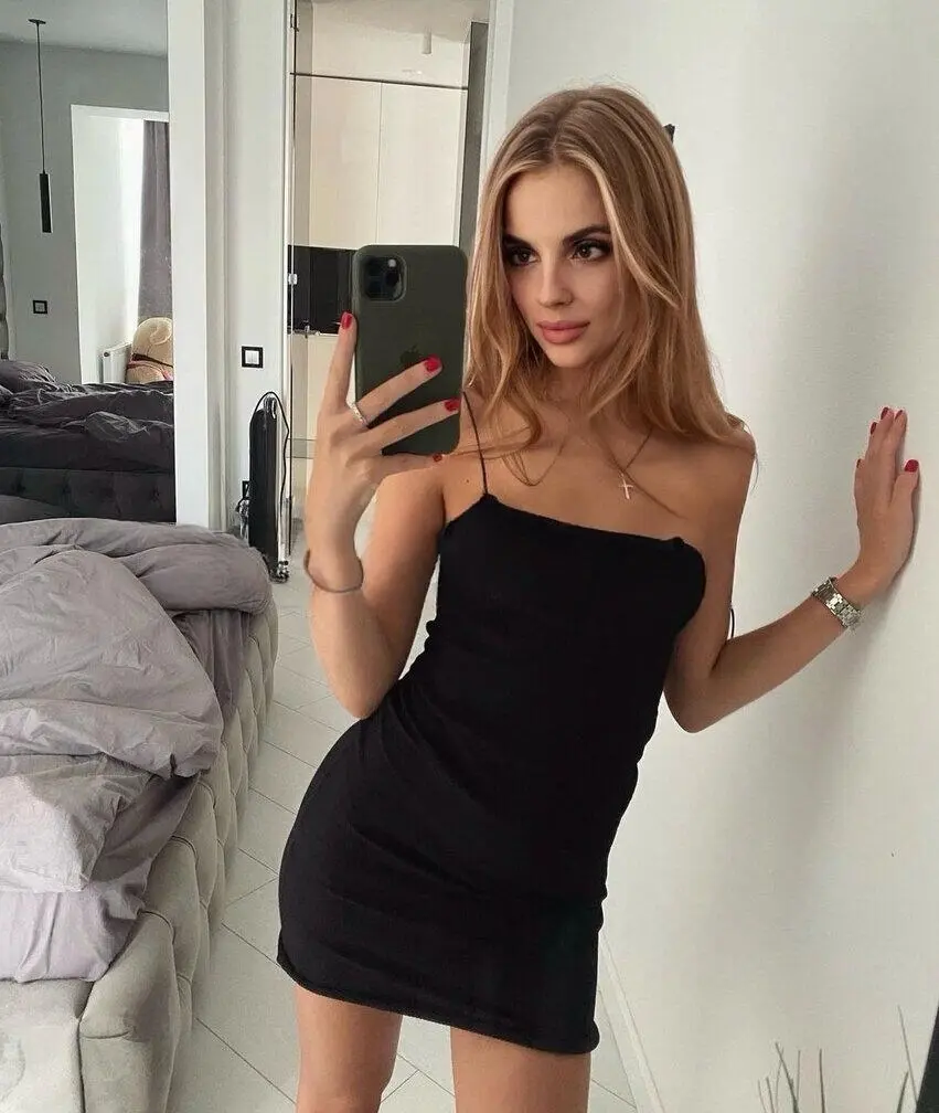 Escort Model Daria - 5