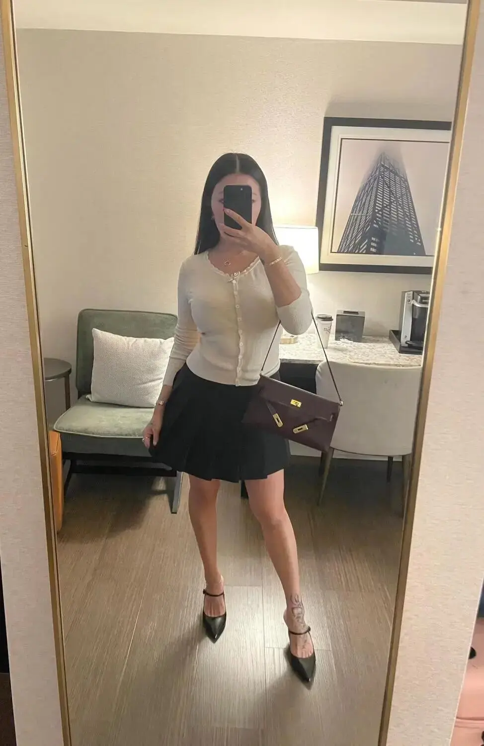 Escort Model Ellie - 4