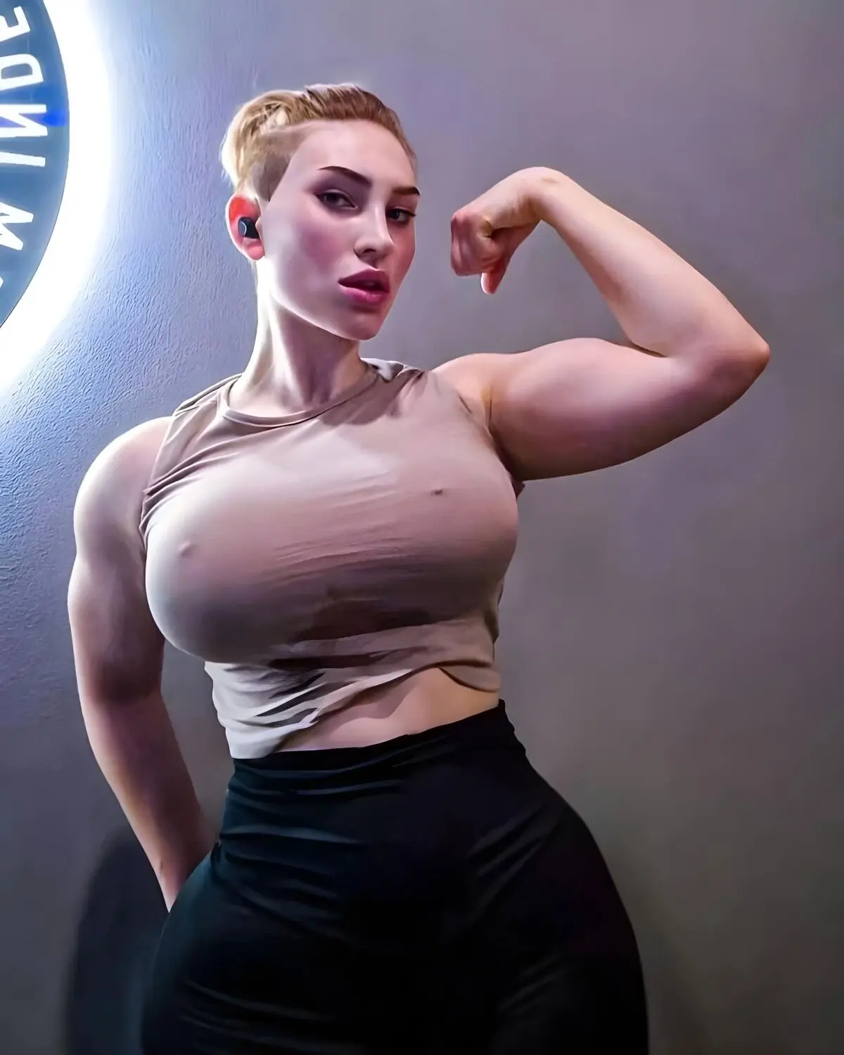 Escort Model Emilia Zabberoni - 10