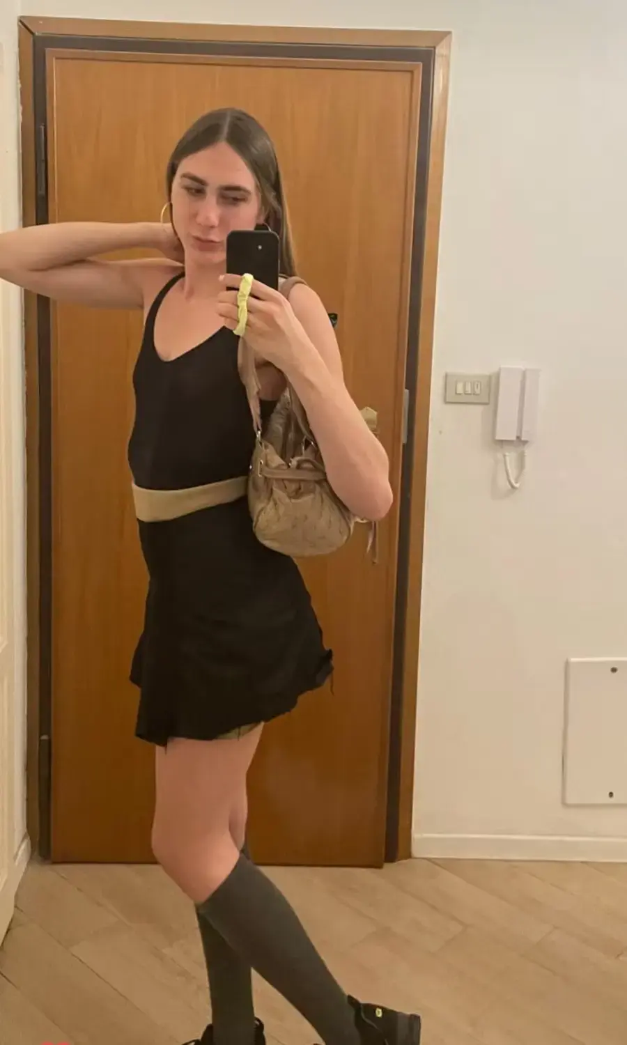 Escort Model Fiona - 4