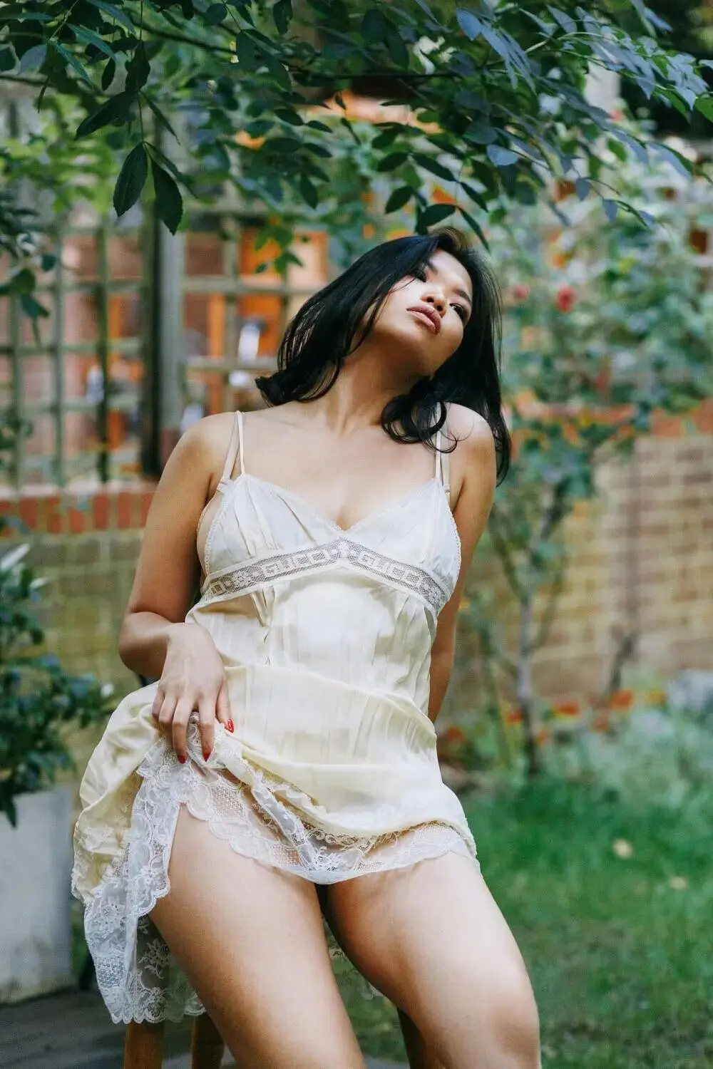 Escort Model Gemma Song