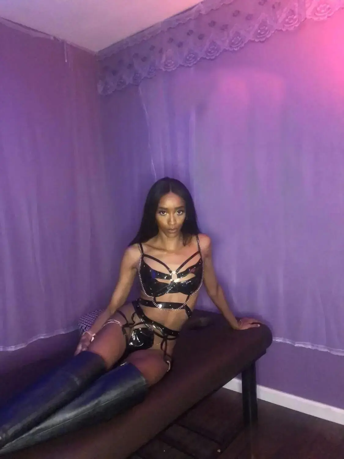 Escort Model Goddess - 2