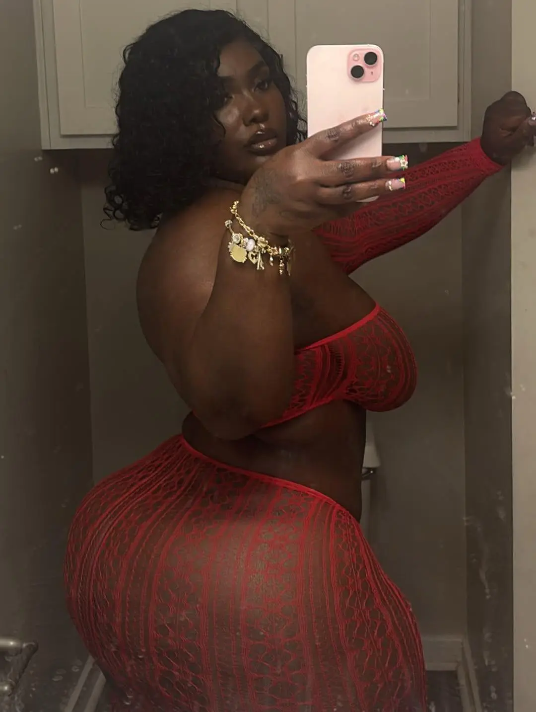 Escort Model Gummy BOOTY BRI - 4