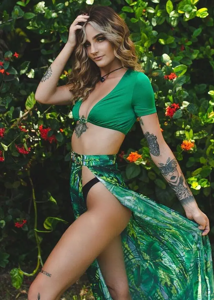 Escort Model Halimurrayy - 4