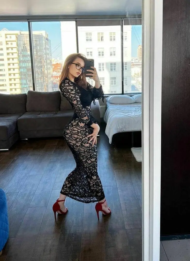 Escort Model Indira - 2