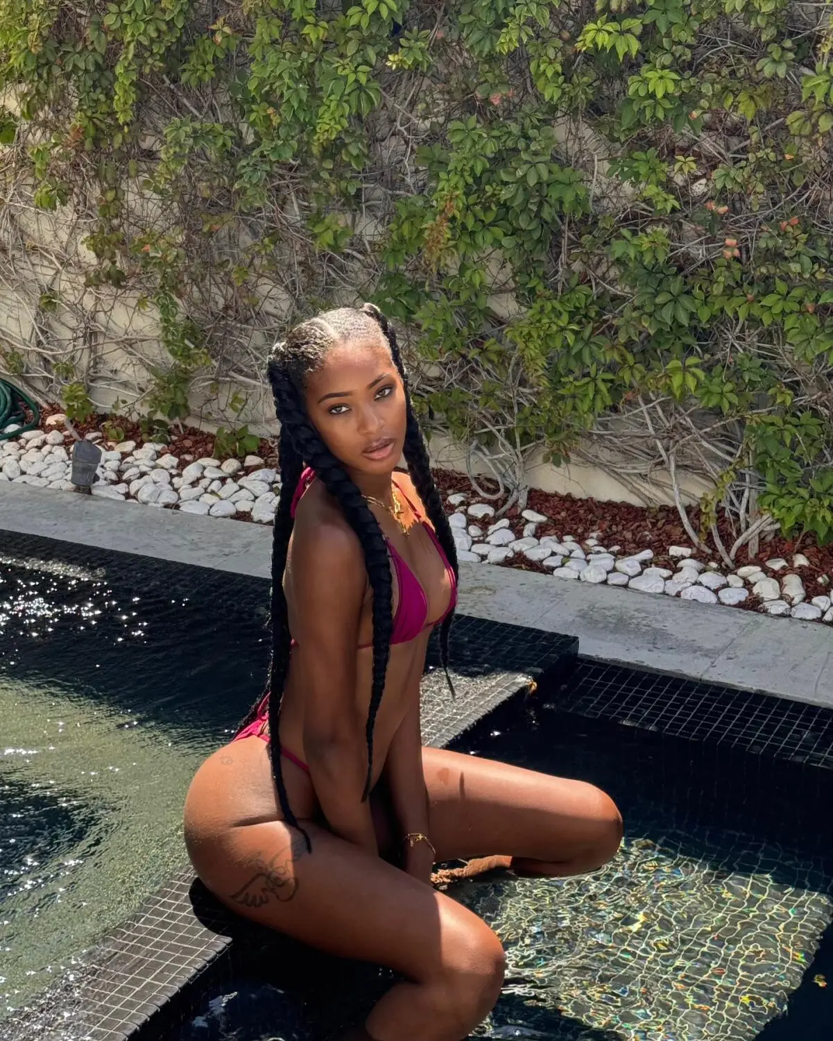 Escort Model IslaBizaXxx - 6