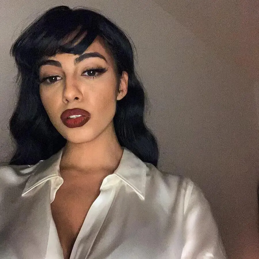 Escort Model Jade - 5