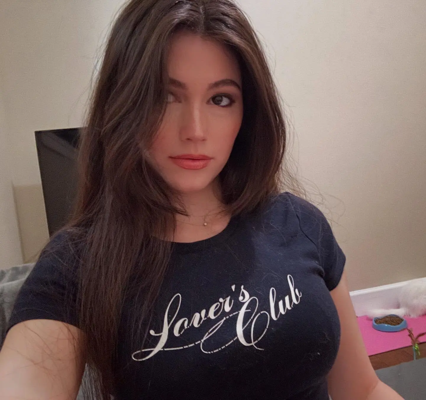 Escort Model Jade the Jaguar - 3