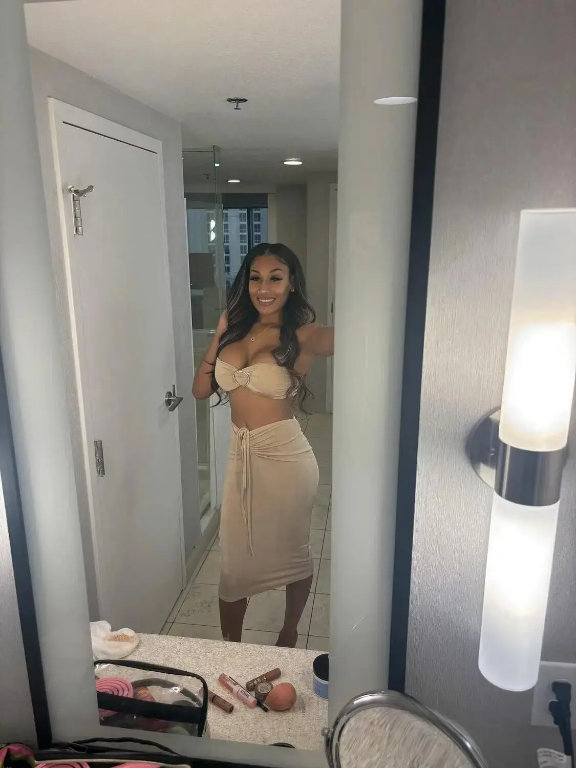 Escort Model Jasmine - 4