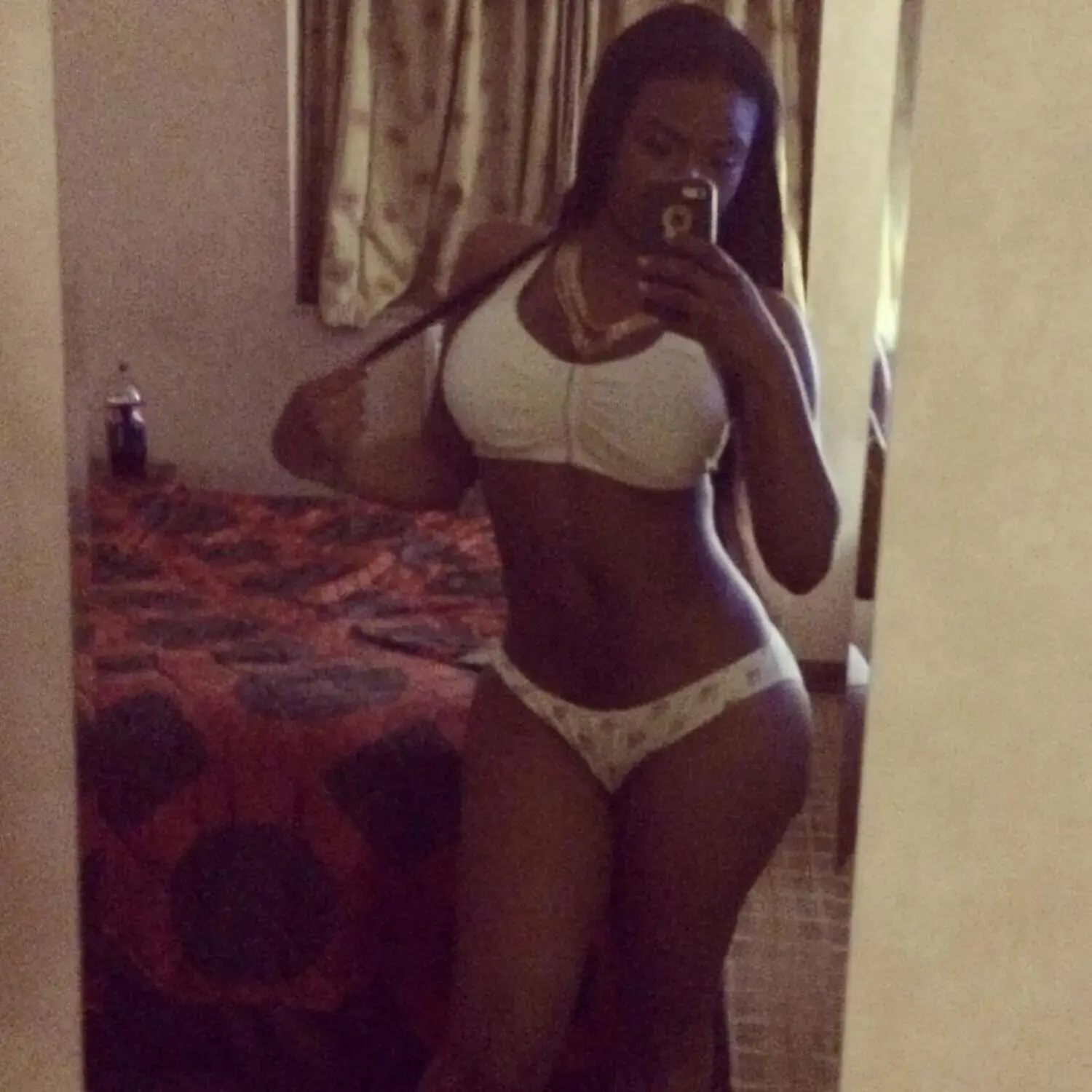 Escort Model Jasmine - 5