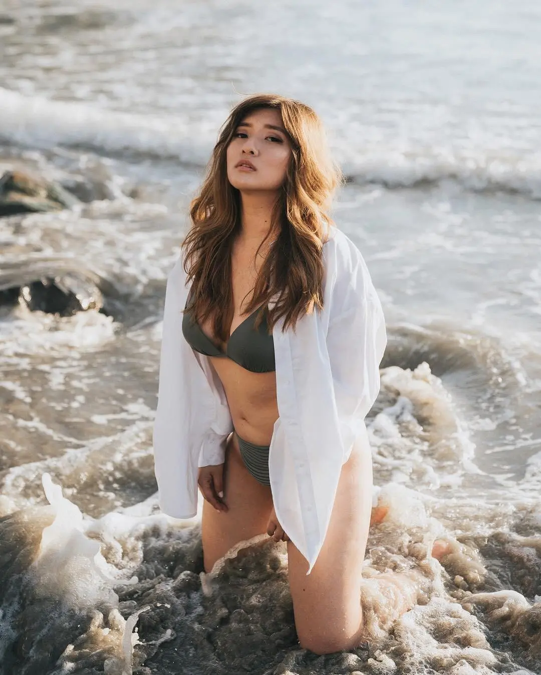 Escort Model Jessica Fu - 3