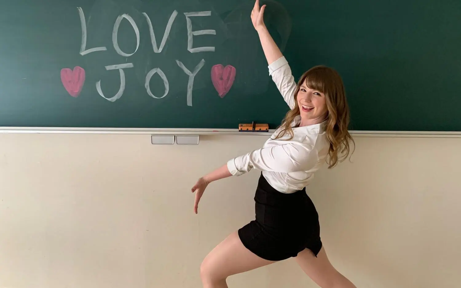 Escort Model JuneLovejoy