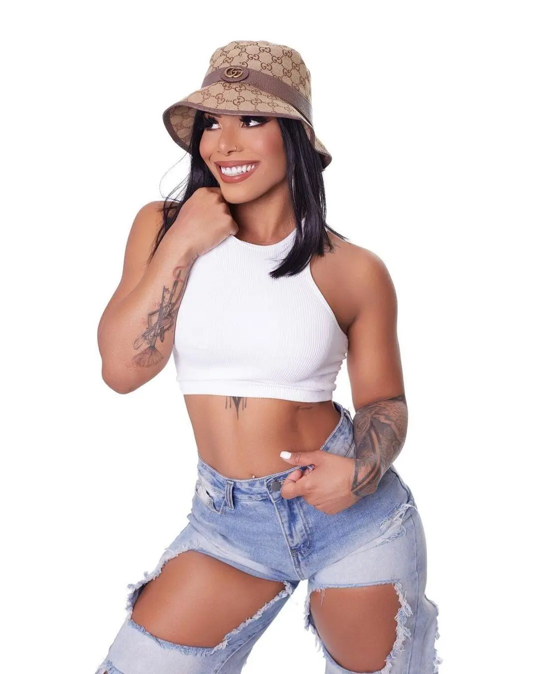 Escort Model Karishna Ayala - 4