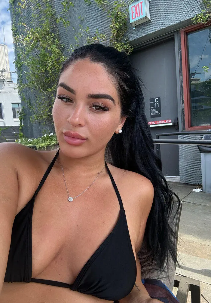 Escort Model Kimmy - 2