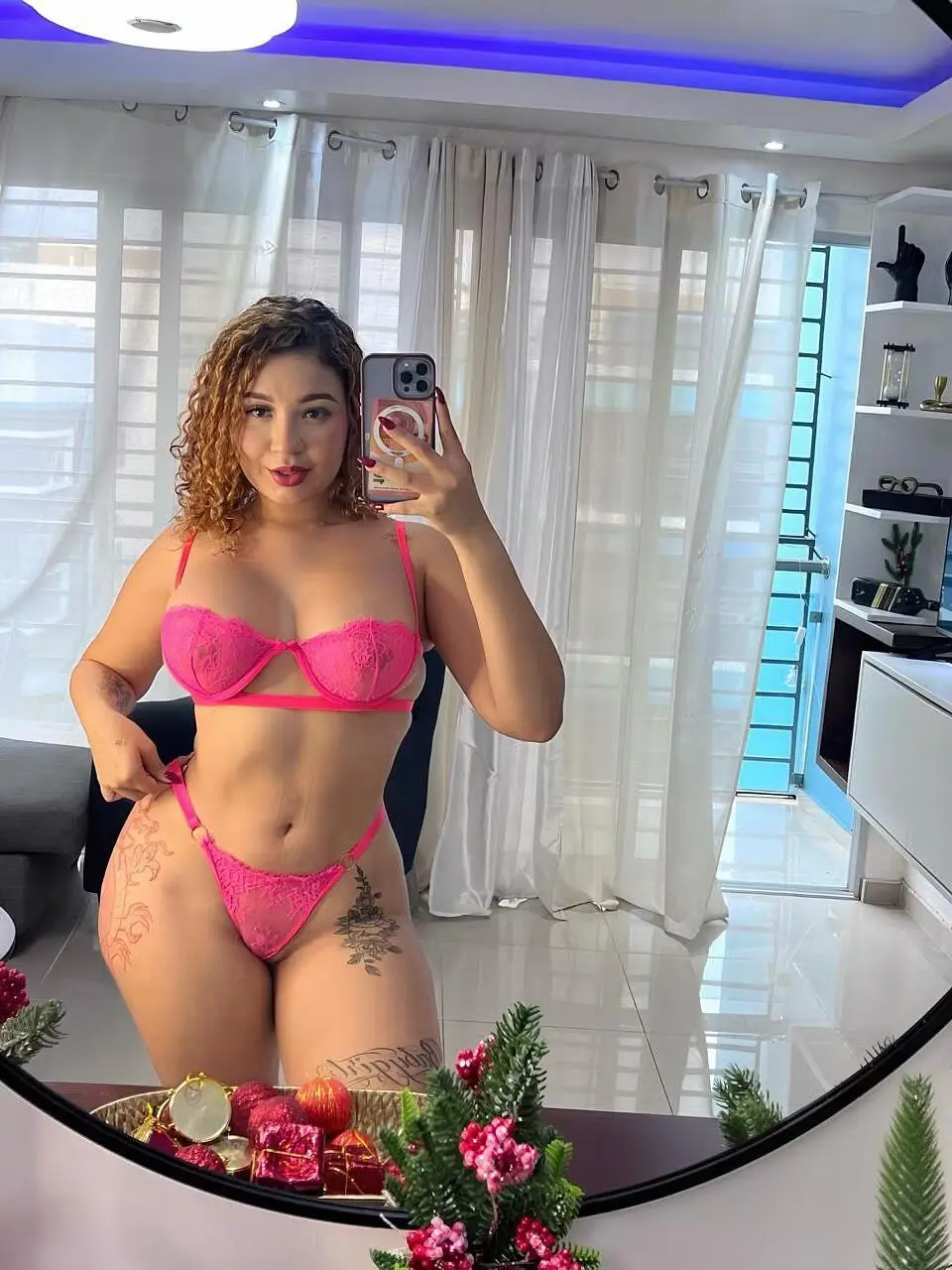 Escort Model Kyla - 2