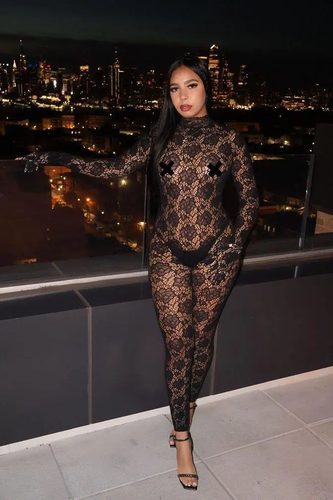 Escort Model Kylie - 5