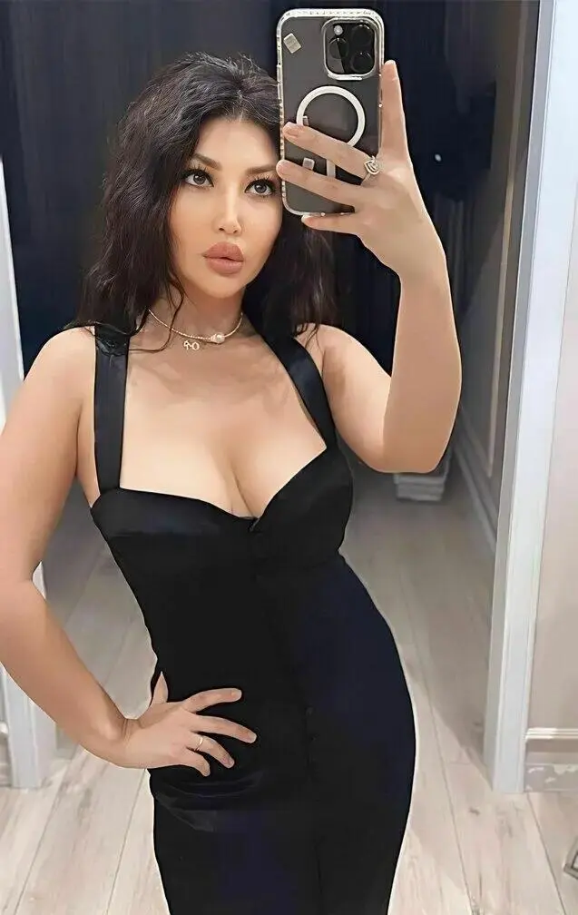 Escort Model Layla - 4