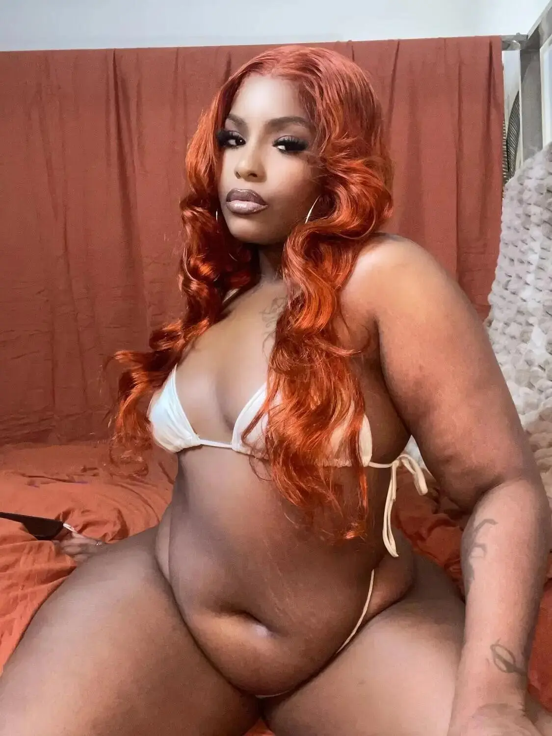 Escort Model Laylani Luxxe - 5